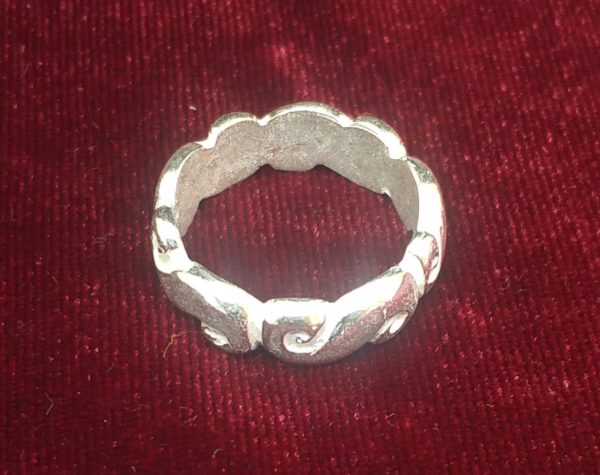 Anillo olas de plata