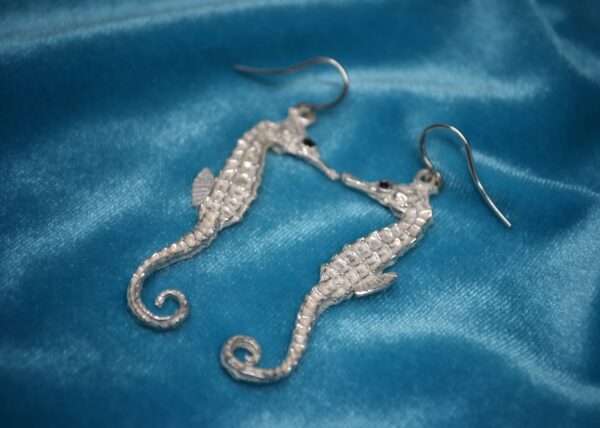 Pendientes de plata de caballitos de mar grande (hippocampus) - Imagen 3