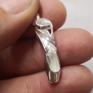 Colgante de plata de zapatilla de ballet