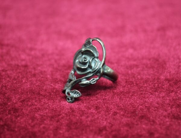 Anillo de rosa en plata - Image 3