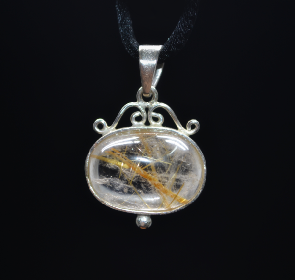 Colgante de plata con cuarzo con rutilo (cabellera de venus)