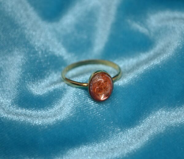 Anillo de oro con Sol