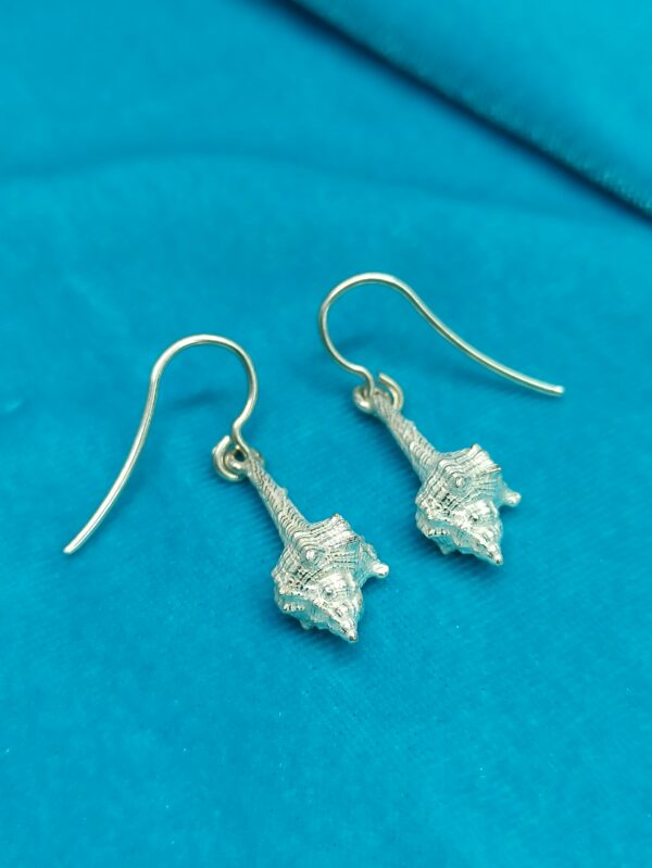 Pendientes caracola alargada de plata - Image 6