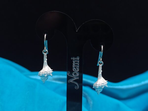 Pendientes caracola alargada de plata